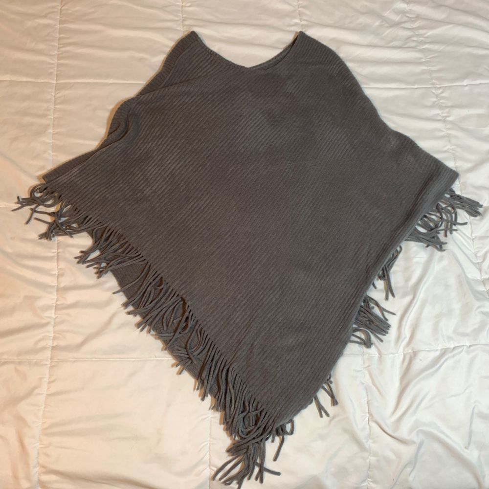 CEJON  Grey Cape Poncho One Size